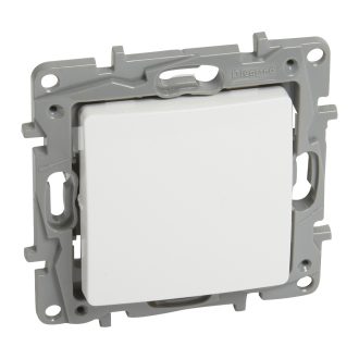 Legrand 764501 Niloé váltókapcsoló, fehér